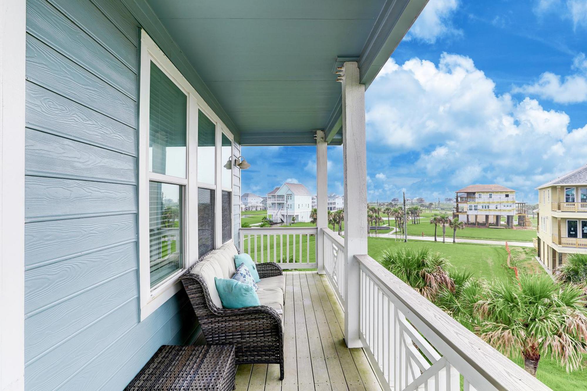 Ferienhaus Cozy With Amenities, Oceanbay, Views And 3 Decks! *