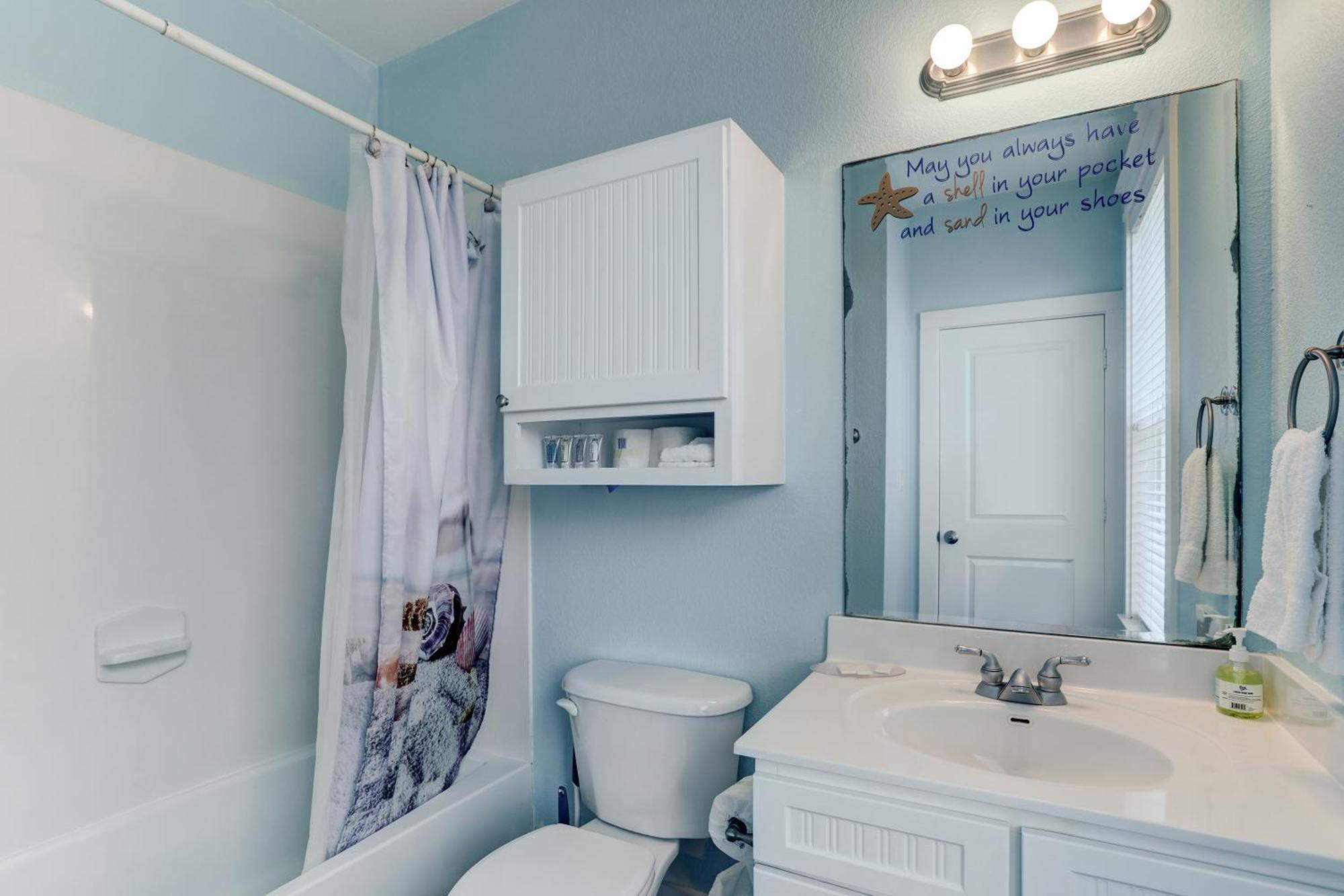 Holiday home Cozy With Hot Tub, Amenities, Oceanbay, Views And 3 Decks! *
