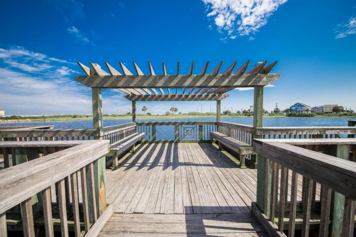 Holiday home Cozy With Hot Tub, Amenities, Oceanbay, Views And 3 Decks! Galveston